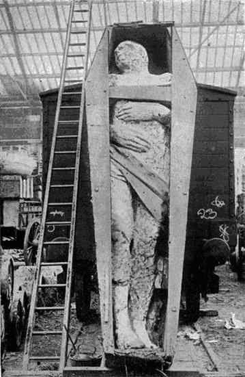 Riesen der Vergangenheit . .