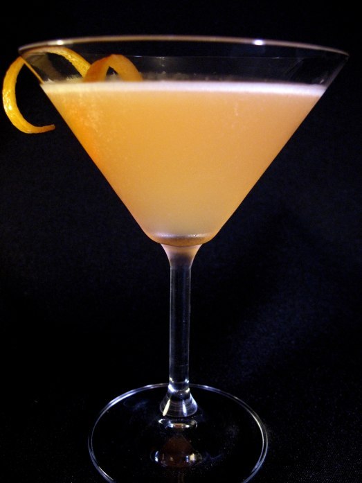 ```  
Cóctel “León Rojo”  
```