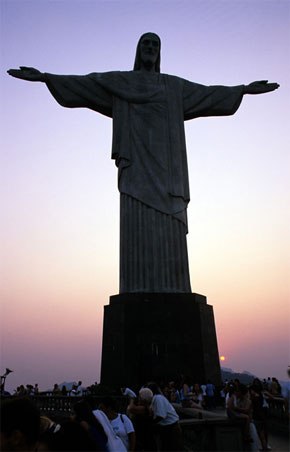 Unvorstellbare Rio  
---  

Return ONLY the complete translated text.