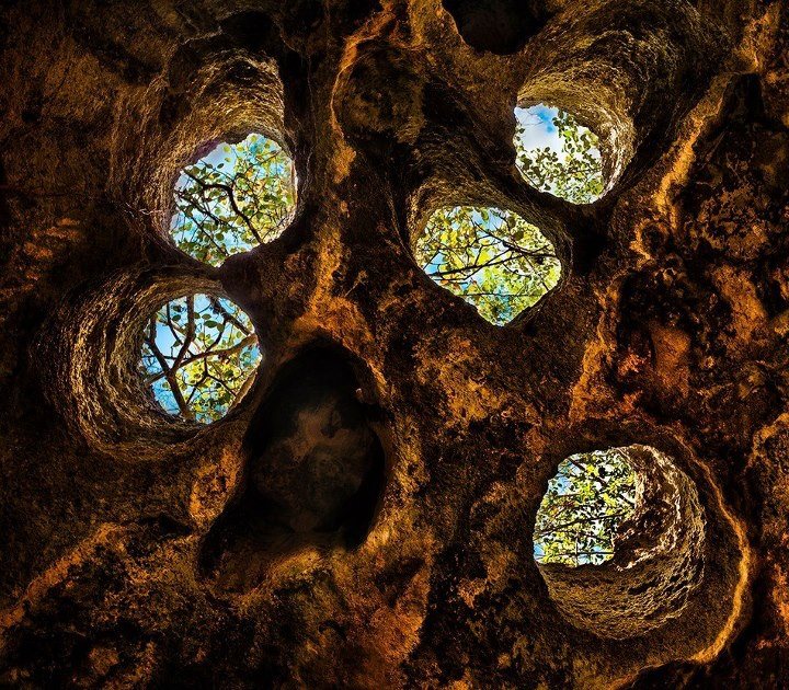 Höhlen auf der Insel Middle Caicos im Karibischen Meer