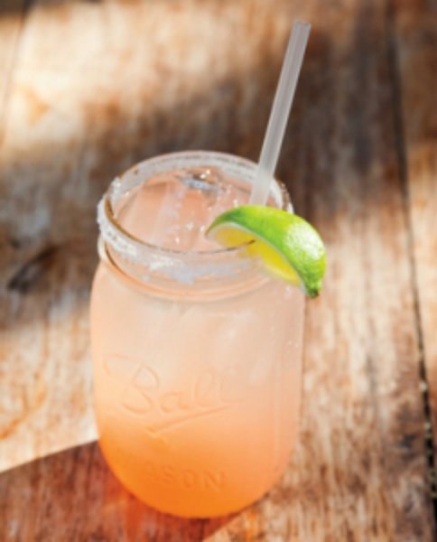 Scharfe Margarita mit Grapefruit