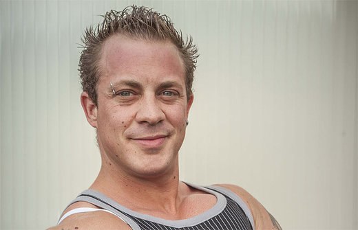 Die geheimnisvollste Bodybuilderin der Welt ist Caroline Wang.