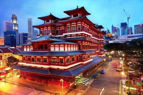 Palace of the Holy Tooth of Buddha