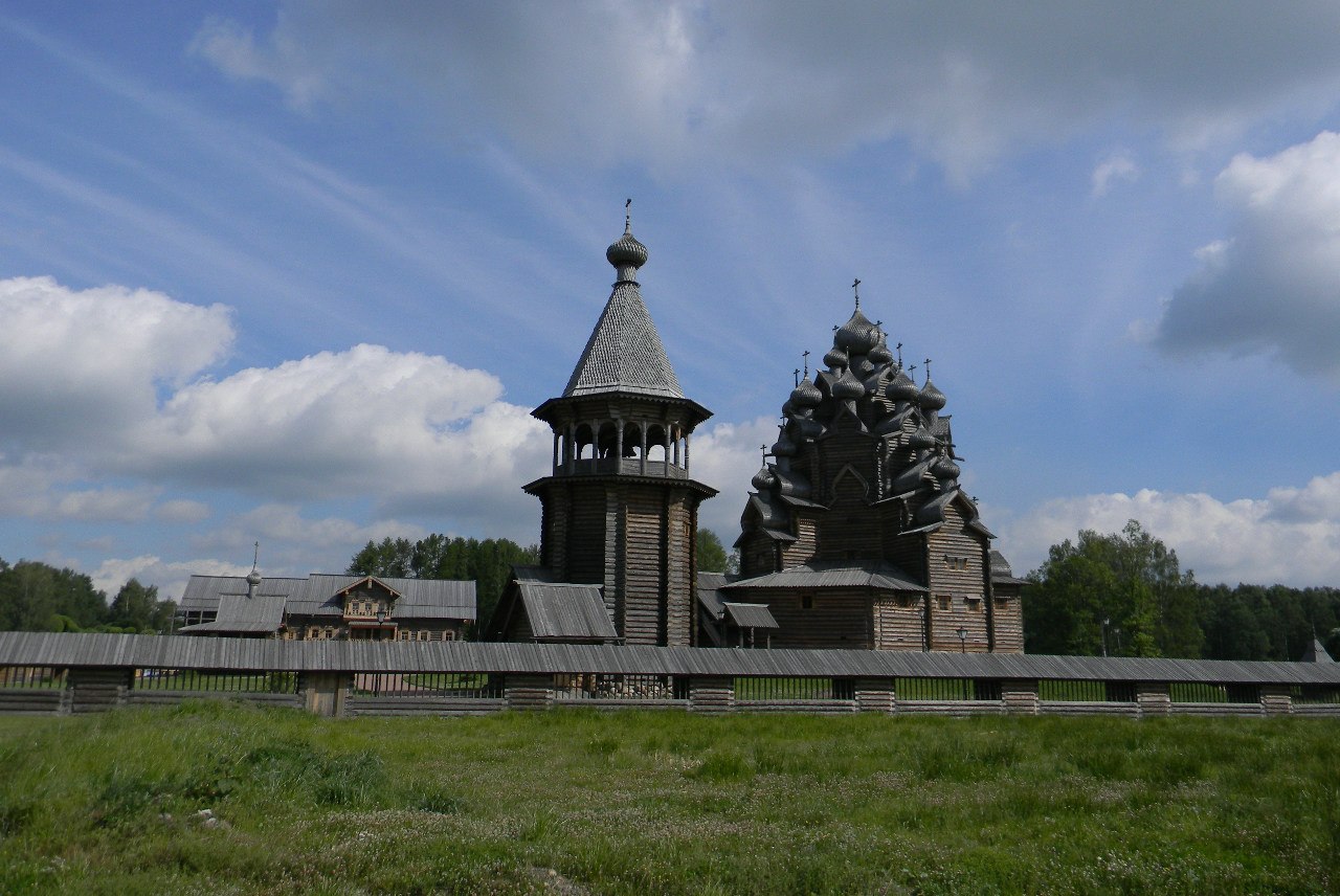 中国木构建筑遗产保护园区“博戈斯拉夫卡”，在这里人们重现了独特风格的寺庙、村落和堡垒的典范。 - 6