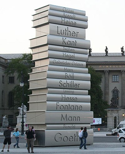 Sehr seltsame, ungewöhnliche Denkmäler - 5