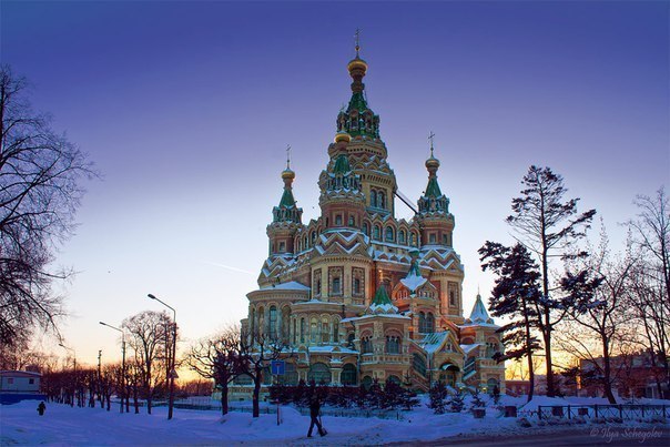 Katedra Świętych Piotra i Pawła to najspięczniejszy kościół w Petersburgu. - 5