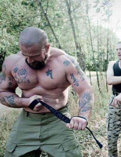 注意！！！我们将揭示那些拥有巨大力量的人们的秘密！