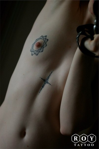 Tatuarnia „Rój Pszczeli“<br>Prawdopodobnie najbardziej niezwykła tatuarnia w Sankt Petersburgu!