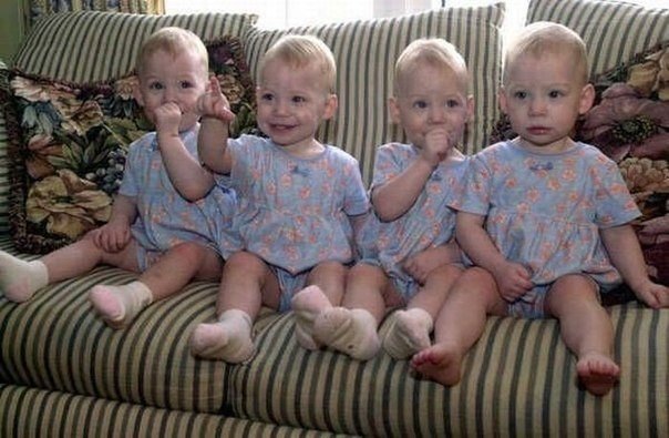 Szczęsna rodzina – cztery córki-bliźniaczki. - 8