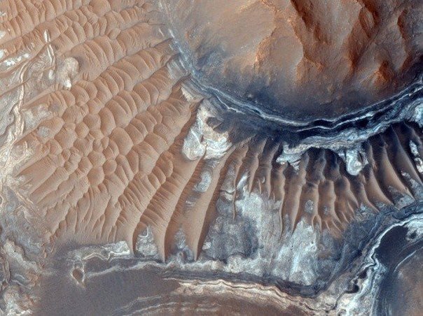 Imágenes de Marte tomadas por la cámara HiRISE, que cuenta con el telescopio más potente del espacio profundo. - 9