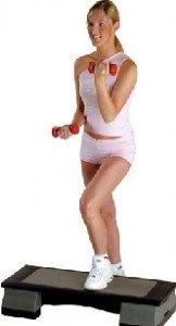 Aeróbica para bajar de peso. El propio término “aeróbica” puede referirse a diversas actividades físicas que tienen como objetivo el mantenimiento de la salud.