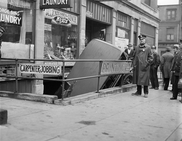 Wypadki samochodowe na początku XX wieku. - 7