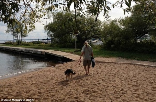 这个关于人与狗之间真挚的爱情与友谊的故事，已经被数百万人所知晓。 - 8