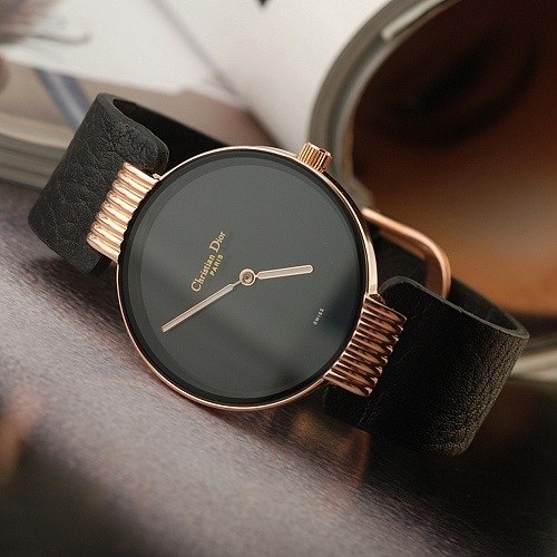 男款和女款手表。我们免费向全俄罗斯地区发货,无需预付费用。 - 3