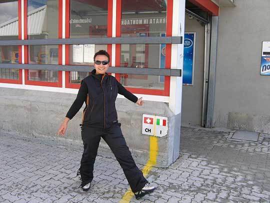 Unusual boundaries between countries!