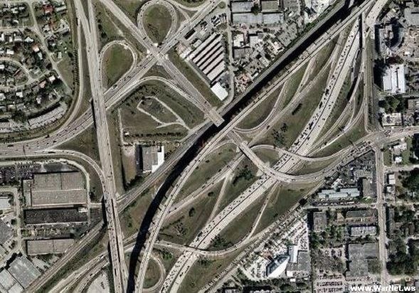 世界上最为严酷的道路条件以及相应的交通状况。 - 7