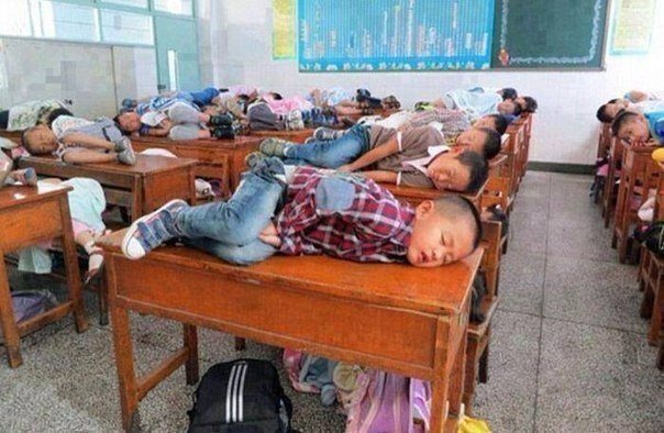 In China, teachers allow children to sleep in the classroom for 20 minutes so that children learn better. Sorry, but you live in Russia