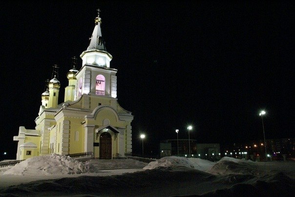 纳达姆，俄罗斯。