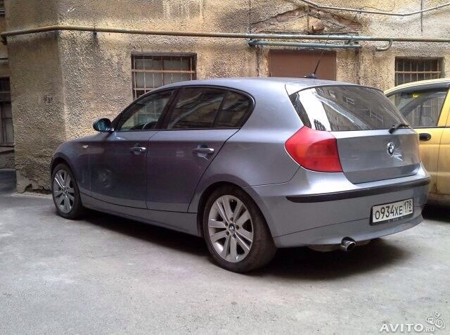 BMW1,2006<br>Пробег 85 000…89 999 км 1.8 AT Бензин Задний привод Хетчбэк Левый руль Серебряный цвет Не битый Автомобили с пробегом<br>480 000 руб.