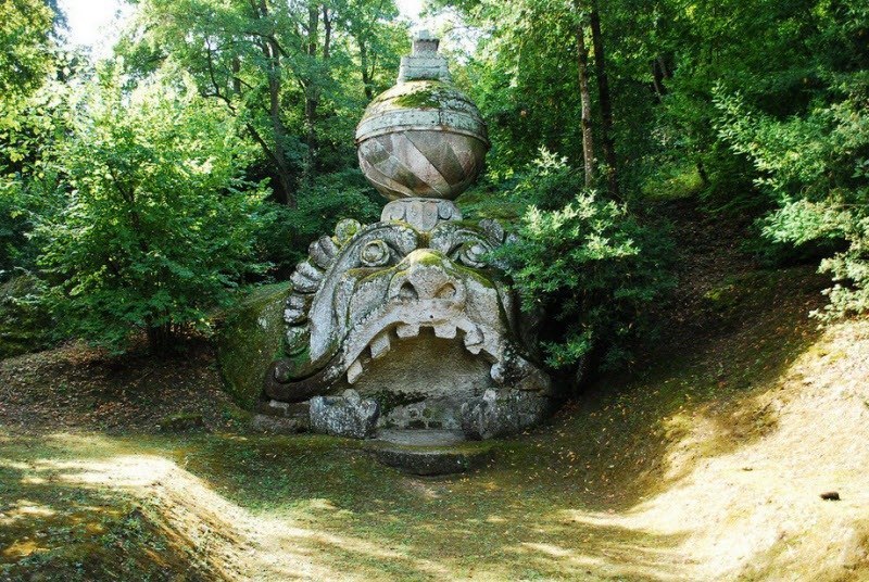 Der heilige Wald – oder der Garten der Monster. - 4