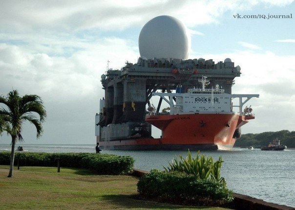 Корабли, которые перевозят другие корабли. - 1