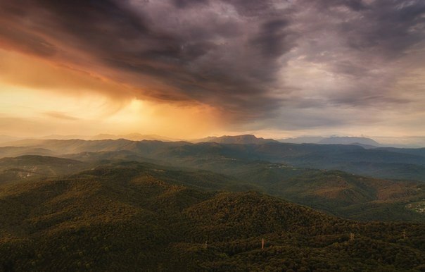Вид с башни Ахун в Сочи, Россия