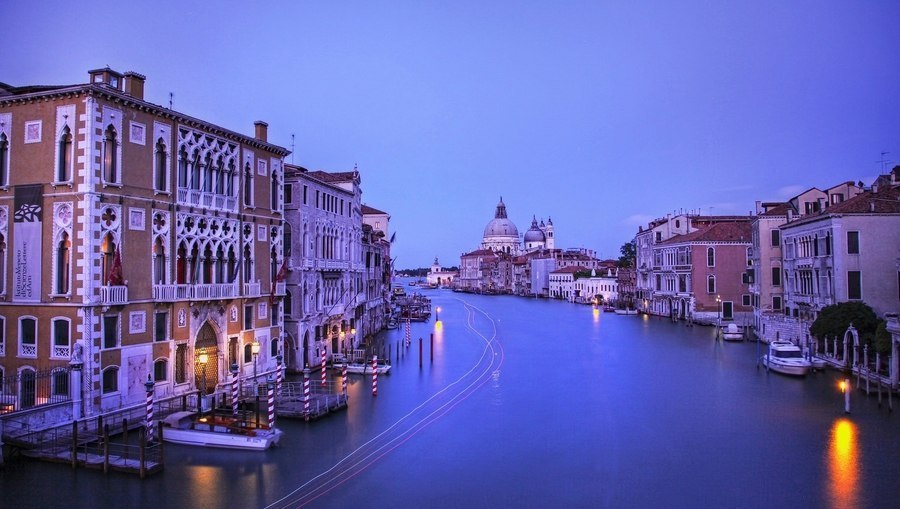 Улица Венеции, Италия