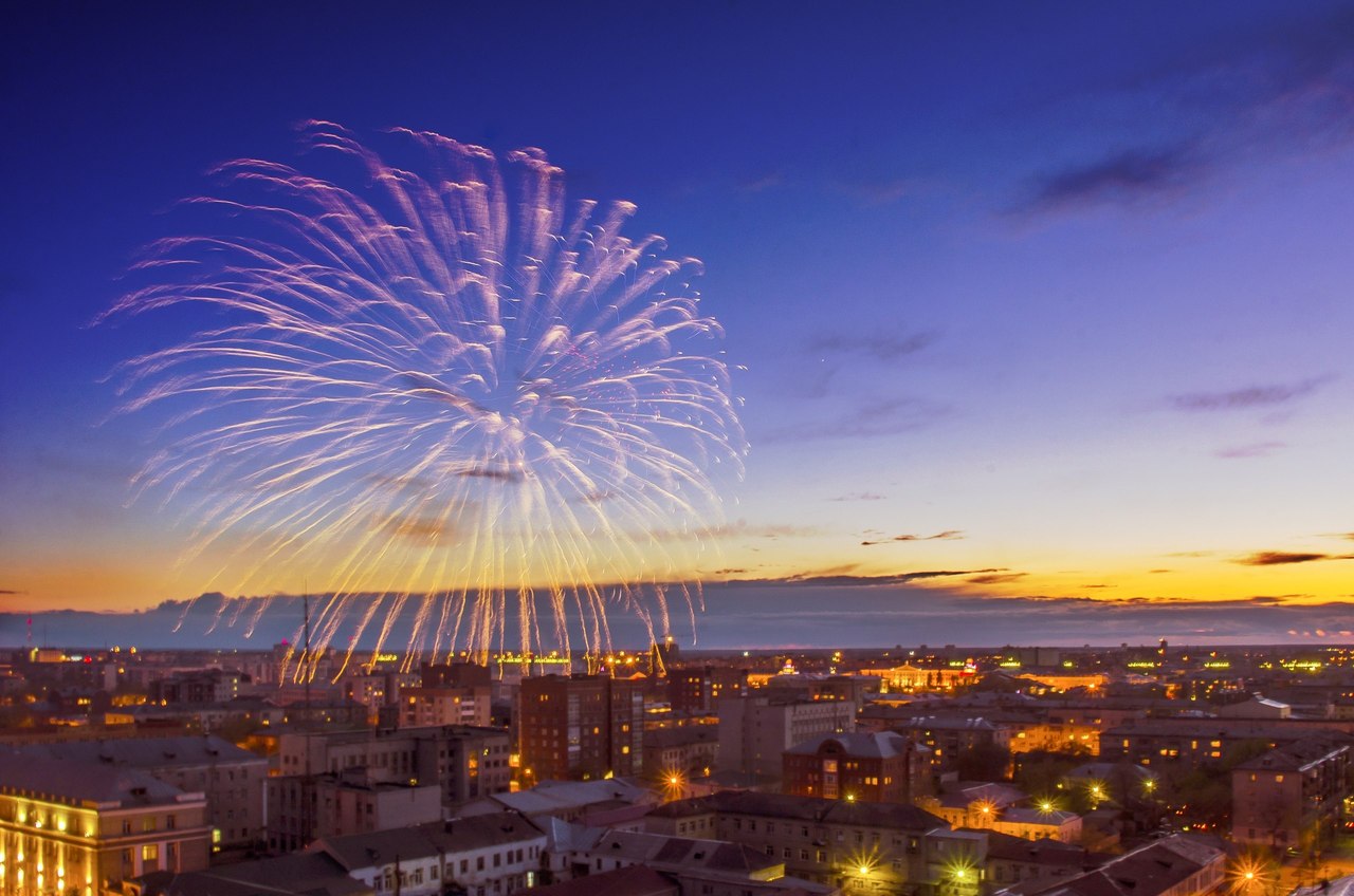 Nachtlicher Hügel. - 4