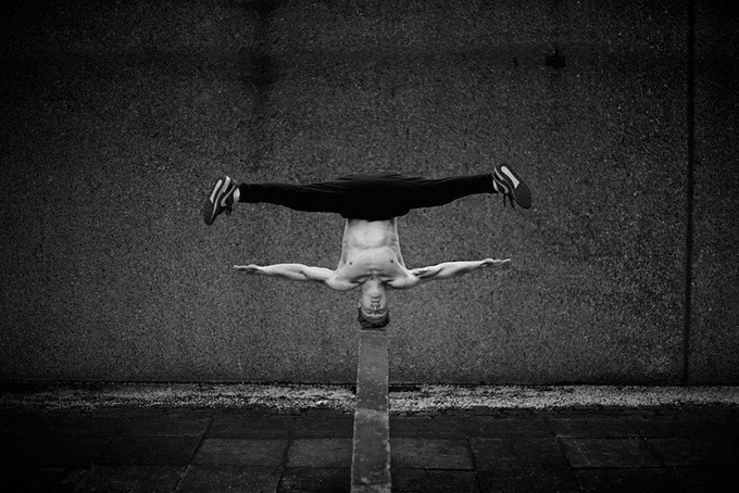 Freerunner — совместный проект чемпиона мира по паркуру Тима Шиффа и английского фотографа по прозвищу Пип. Серия снята на улицах Лондона - 9