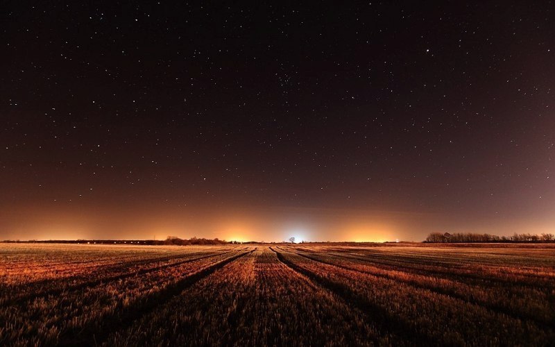Ночное небо в Калининградской области, Россия