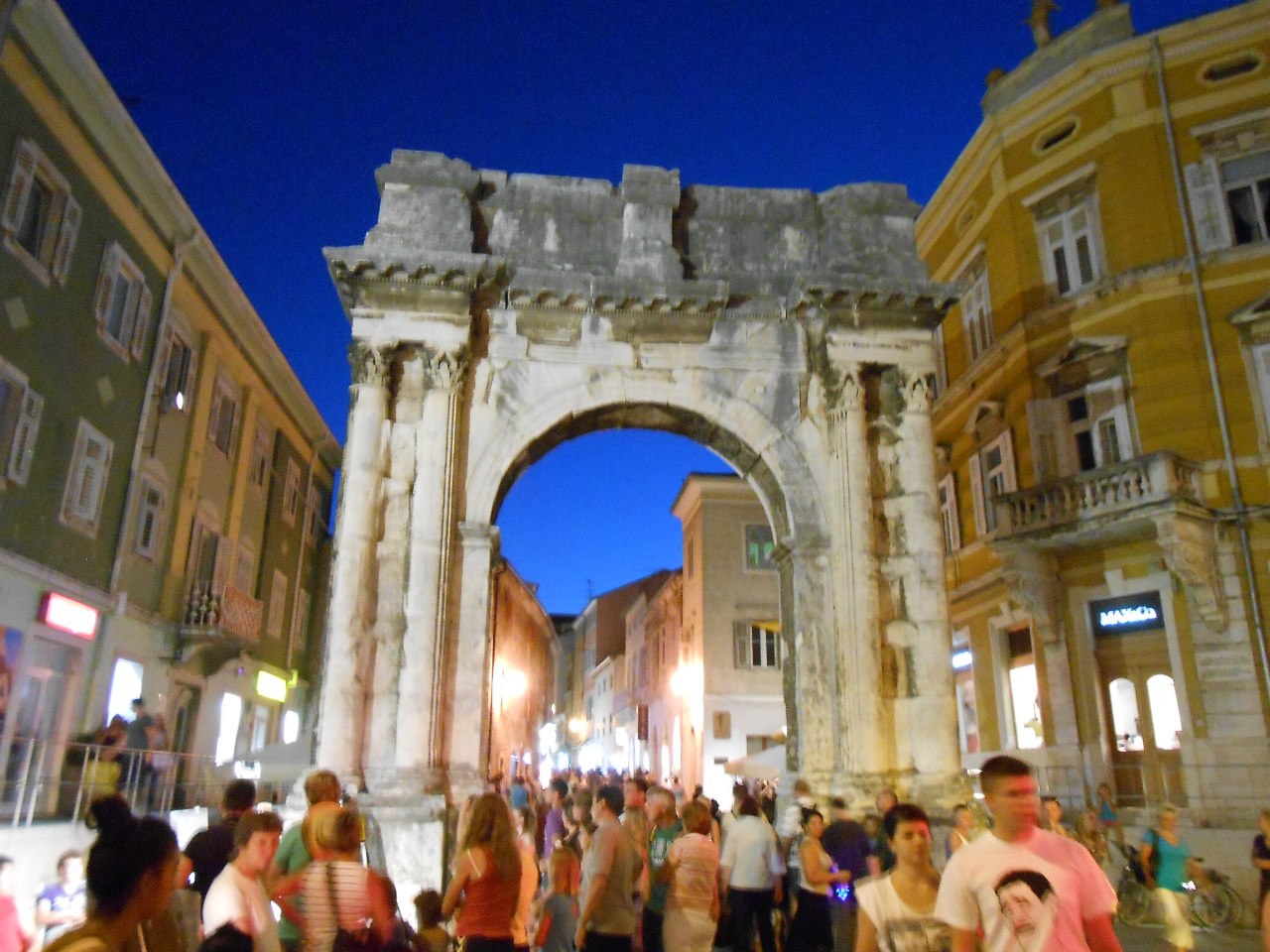 Pula