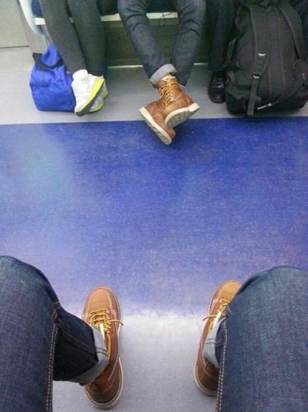 Забавные совпадения.. Жизнь полна забавных совпадений, а у некоторых в нужный момент оказывается под рукой фотокамера, чтобы запечатлеть эти моменты - 6