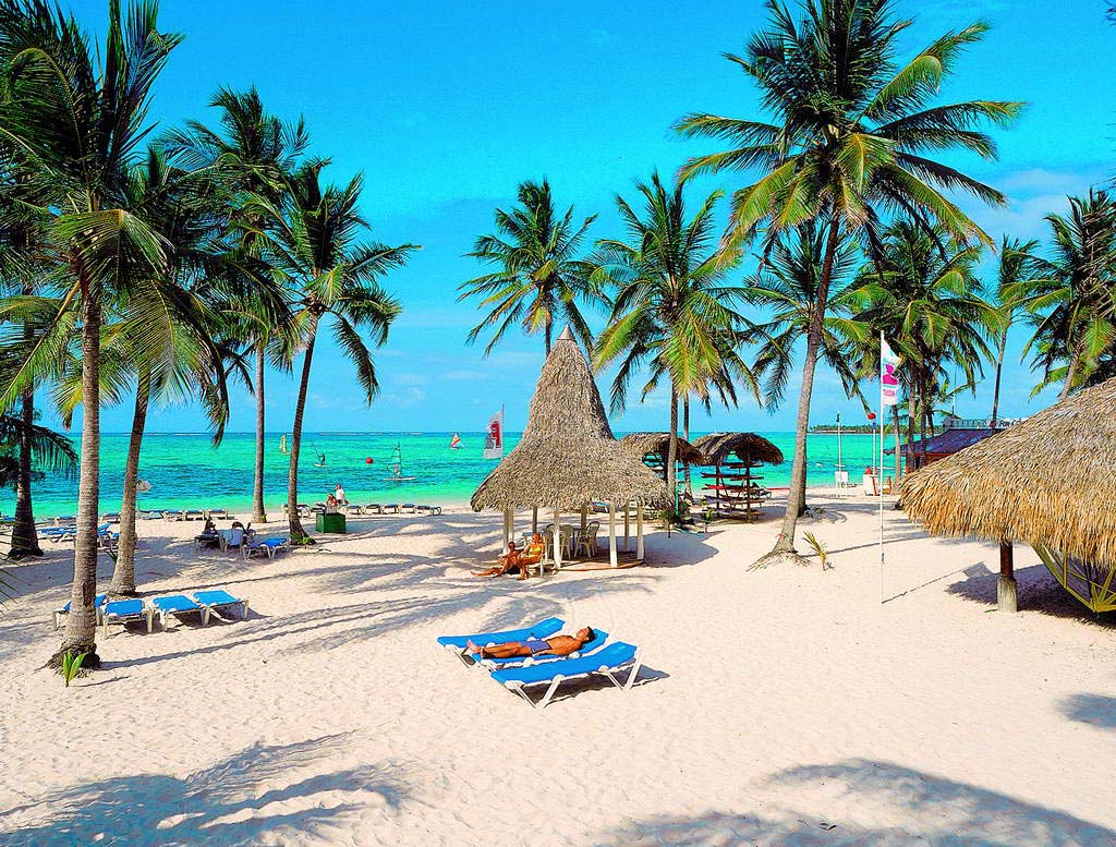 [club36243788|Горящие туры! Прямые вылеты из Санкт-Петербурга.]<br>Египет - 7 ночей, 18 744 руб/чел.<br>Кипр - 11 ночей, 17 700 руб/чел.<br>Таиланд - 7 ночей, 21 600 руб/чел.<br>Турция - 7 ночей, 22 400 руб/чел.<br>Доминикана - 7 ночей, 32 300 руб/чел.<br