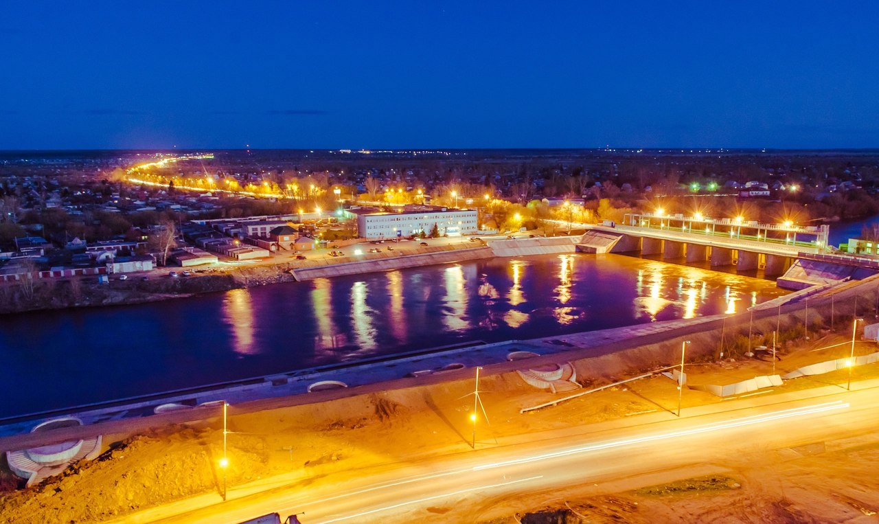 Nachtlicher Hügel. - 3