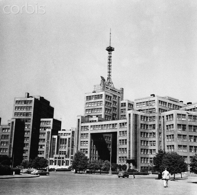 Две интересные старые фотографии.