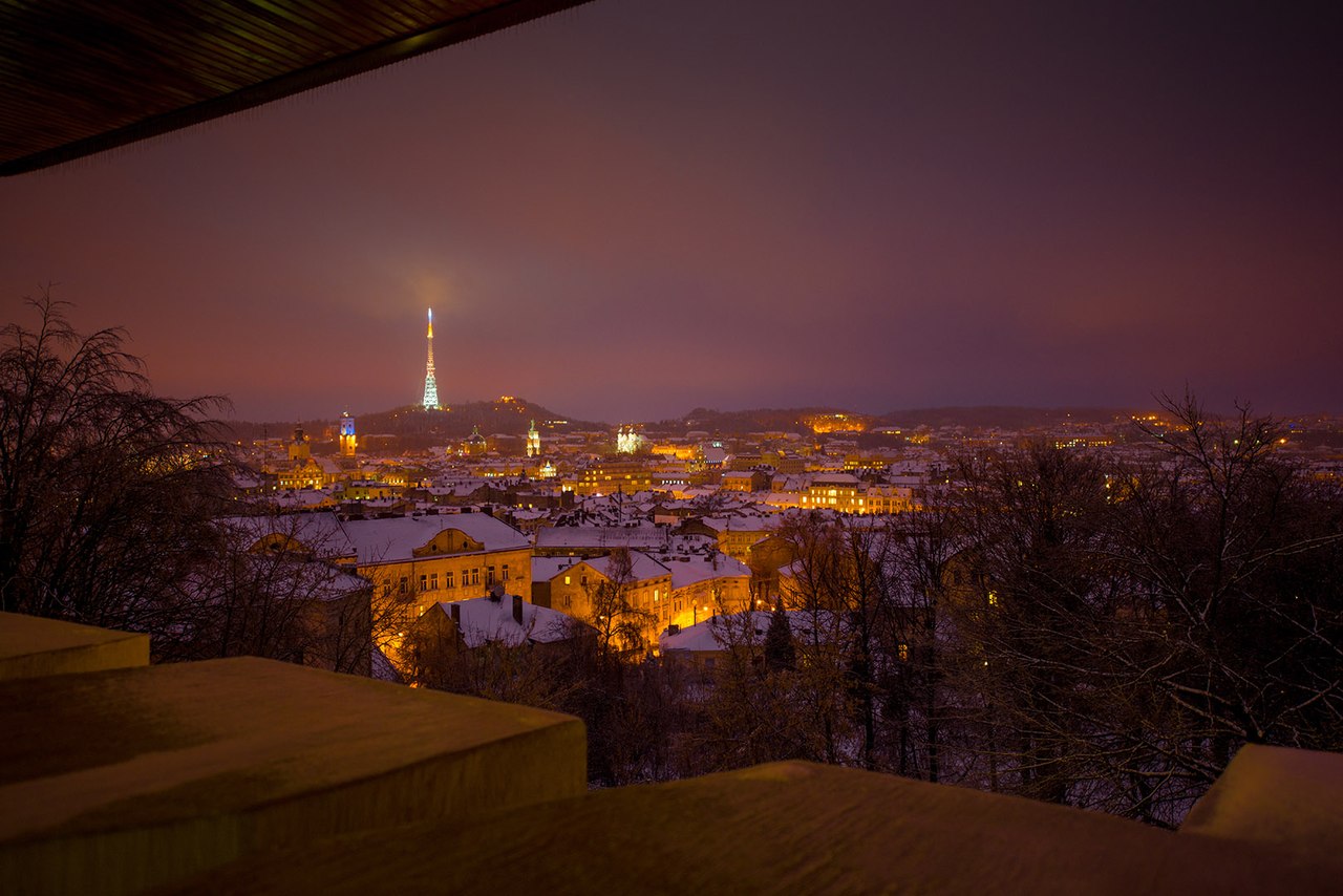 Нічний Львів, Україна - 6