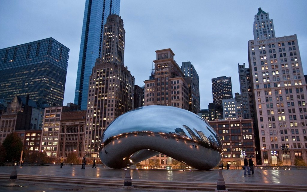 Sculpture Cloud Gate, Millennium Park, Chicago, Illinois, USA