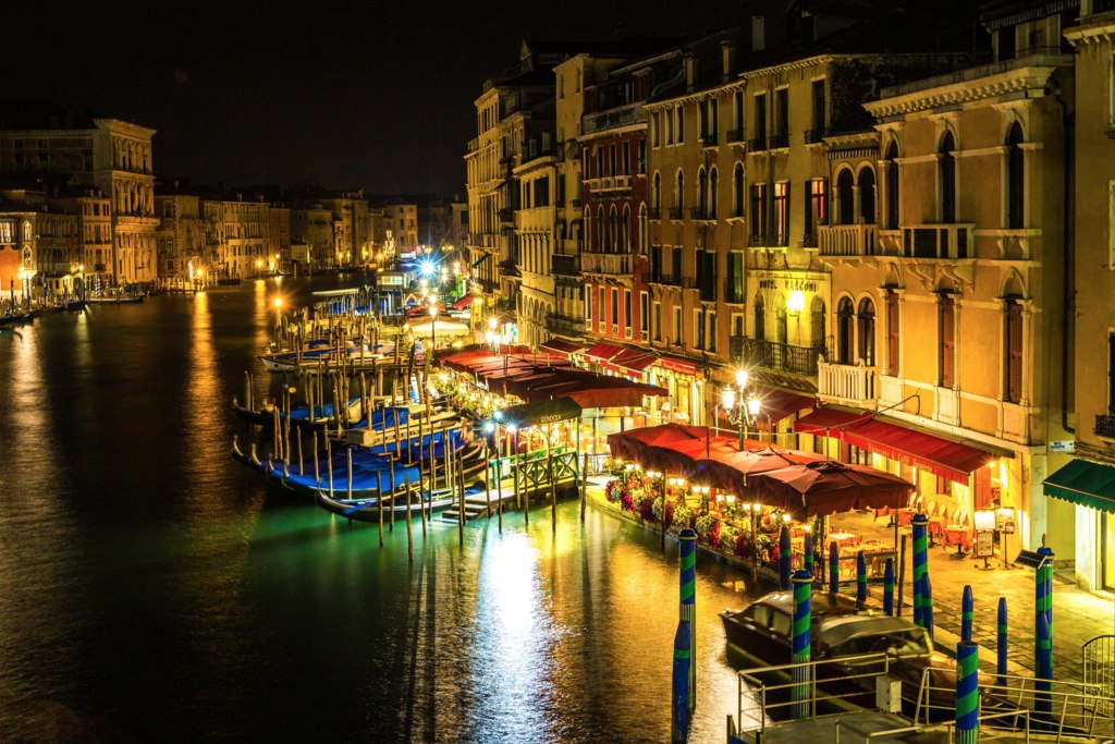 Улица Венеции, Италия