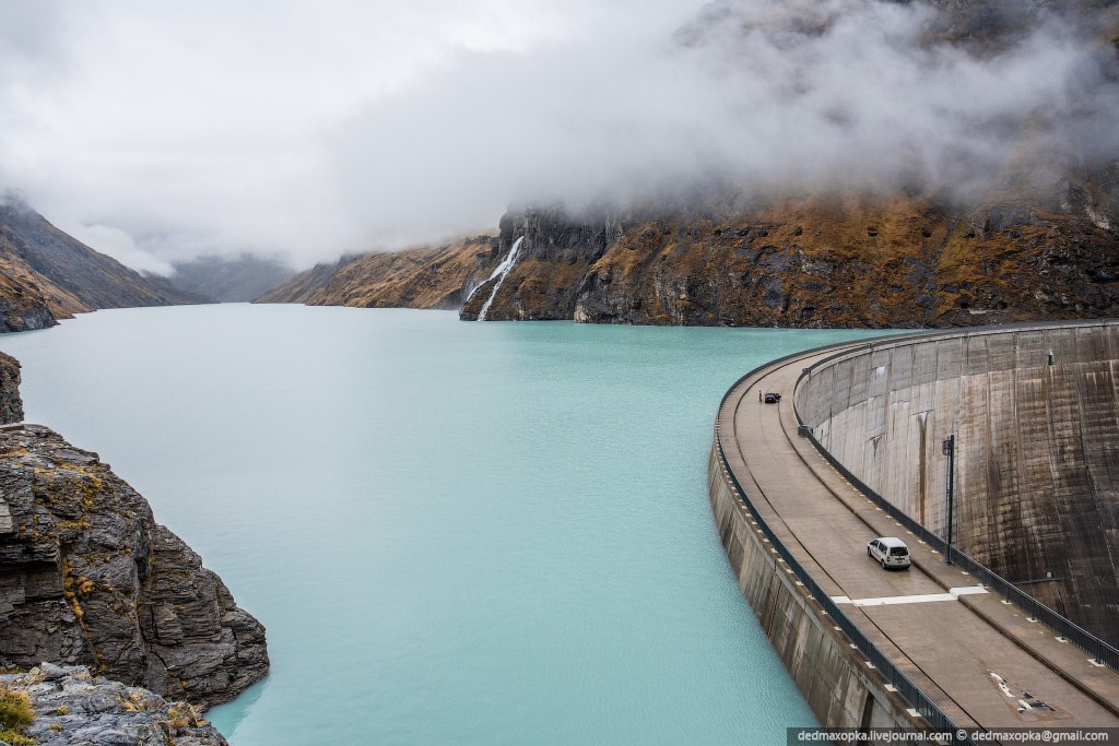 Дамба Мовуазен, Швейцария