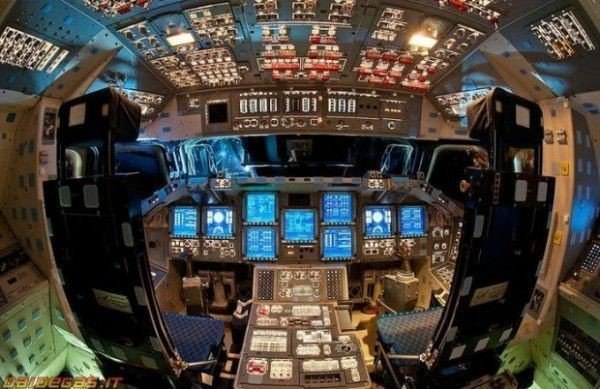 Космический корабль внутри - 7