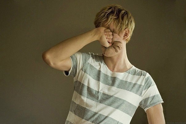 Фотохудожник Эрик Йоханссон при помощи фотошопа превращает свои снимки в замысловатые иллюзии.. Профессиональный фотограф и ретушер из Швеции Эрик Йоханссон (Eric Johansson) живет и работает в Берлине. Вдохновляясь работами Сальвадора Дали, Мориса Эшера и - 6