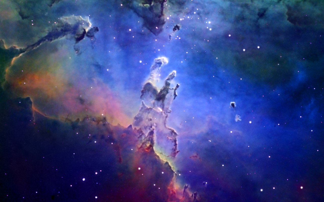 Снимки фотографа Fred Vanderhaven. Не поворачивается язык назвать их любительскими. Общая выдержка большинства фотографий больше 10 часов (зачастую и все 20). Снимает он на телескоп диаметром 10", с использованием камеры SBIG STXL6303E и узкополосных филь