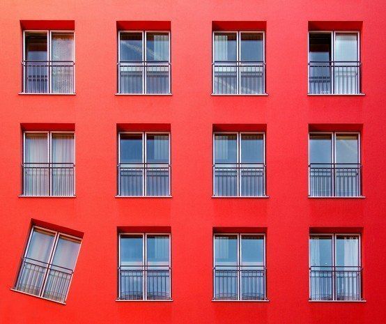 Незвичайне вікно будинку в Мюнхені, Німеччина