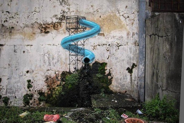 Даже трещины и сколы оживают благодаря стрит-арту! Вот это искусство!