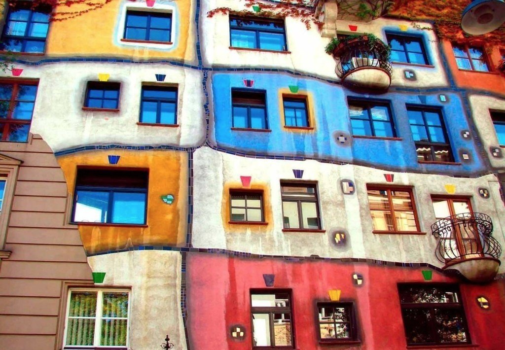 Дом Хундертвассера, Вена, Австрия