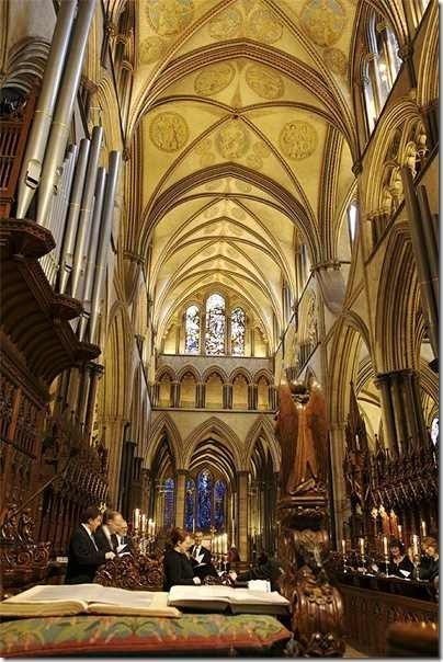 Солсберийский собор. Готический собор Девы Марии в английском городе Солсбери - 5