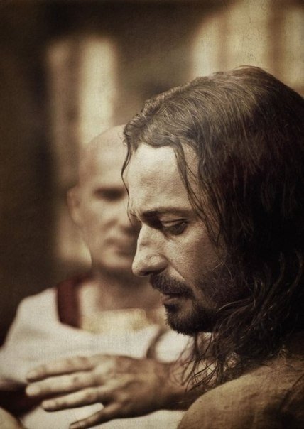 Мастер и Маргарита. Герои культового романа ожили в фотопроекте студии «Ретроателье» - 5