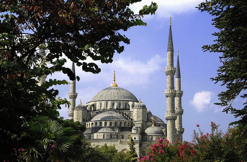 Блакитна мечеть - найбільша мечеть Стамбула. Туреччина