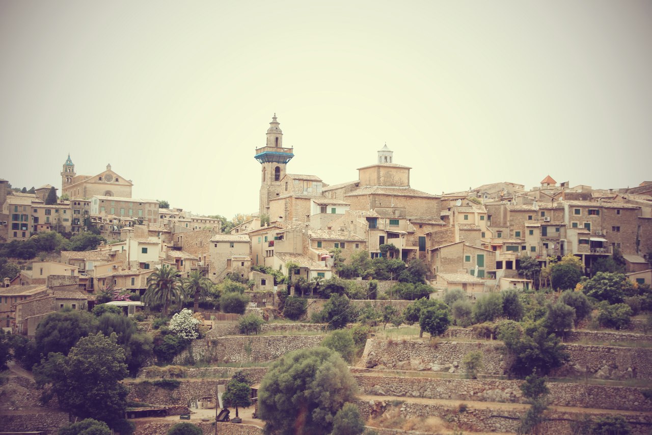 Вальдемоса. Острів Майорка. Іспанія