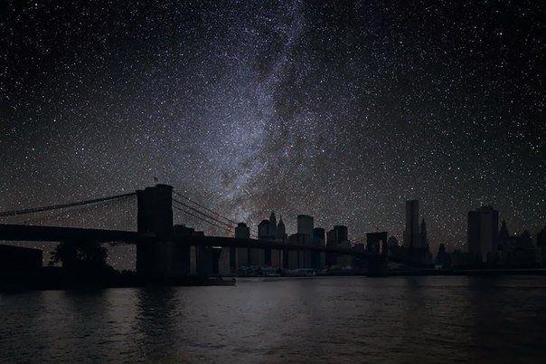 Как выглядят большие города с выключенным светом . Эта нереалистичная подборка фотографий, показывает как бы выглядели мегаполисы без электричества.<br>Скорее всего, вам никогда не удастся увидеть эти города без света, так что это фото поможет представить - 1